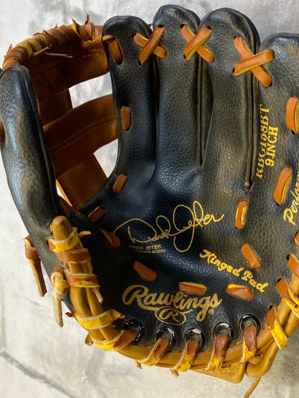 Rawlings Derk Jeter Baseball Glove - 9in